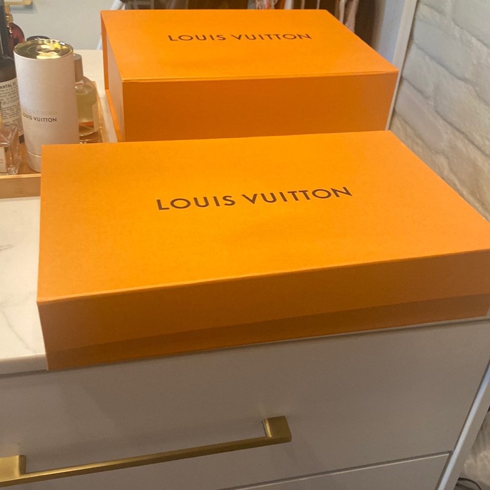 For Kathleen LV SAINT CLOUD